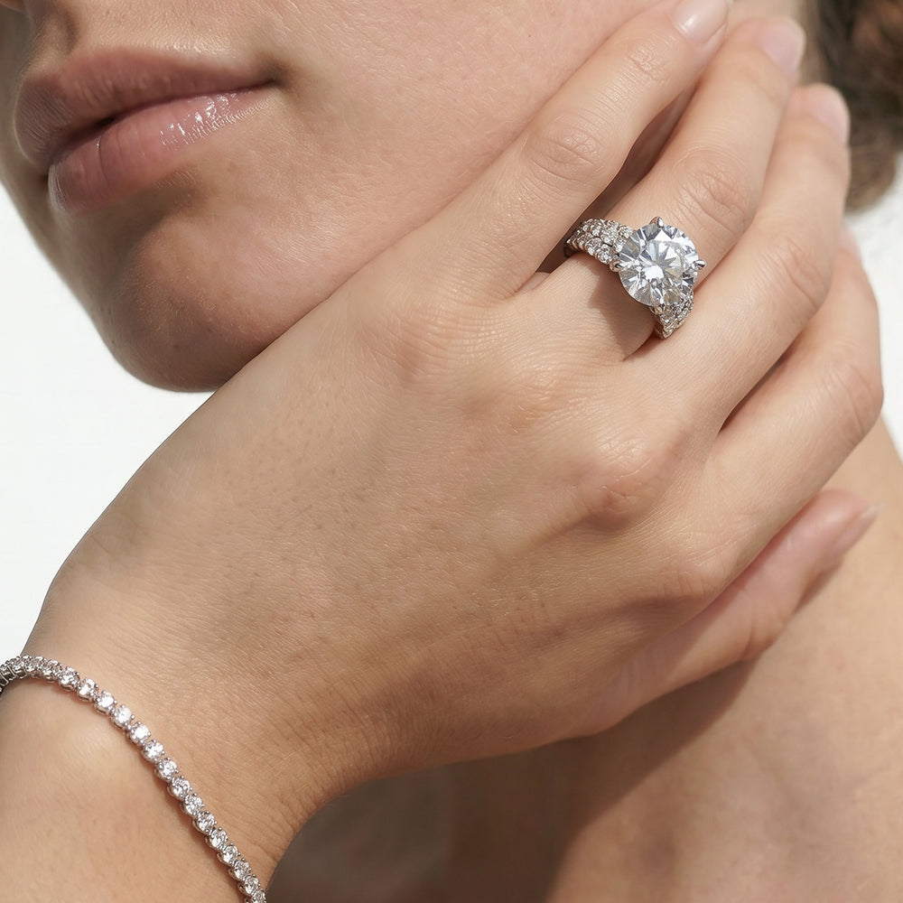 Round Cut The Park Avenue Ring with Lab Grown Diamond in 14KT Platinum view 4
