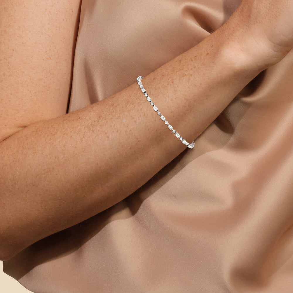Alternating Emerald and Princess Tennis Bracelet with 4 1/2 Cut Diamond in 14KT Yellow Gold view 4
