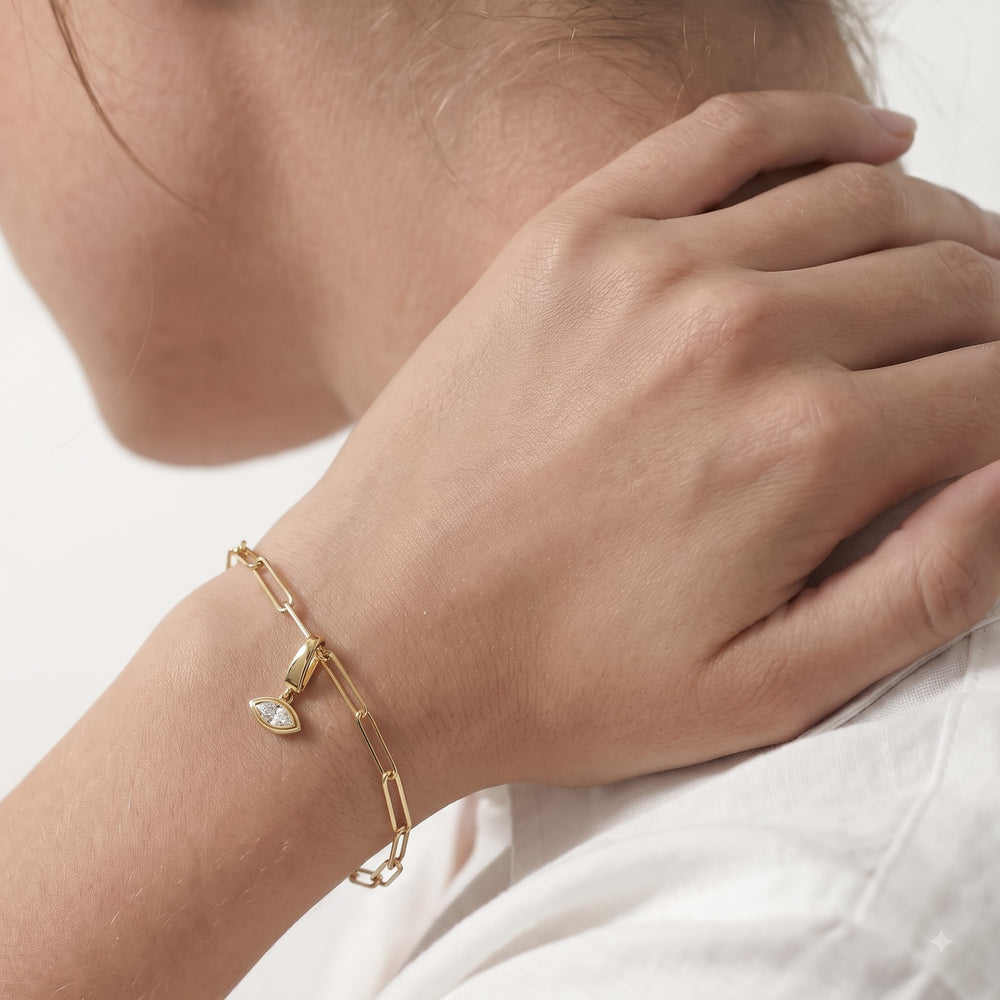 The Duo Chain Bracelet + Iris with Lab Cut Diamond in 14KT White Gold view 3
