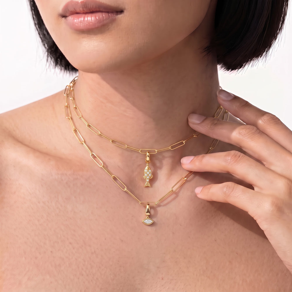 The Lia Chain Necklace + Iris with 14KT Yellow Gold / Lab / 0 Cut Diamond in 14KT Yellow Gold / Lab / 0 view 3
