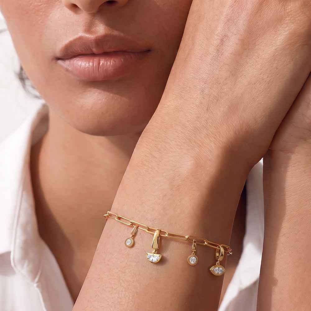 The Trace Chain Bracelet + Curve with Lab Cut Diamond in 14KT Yellow Gold view 3
