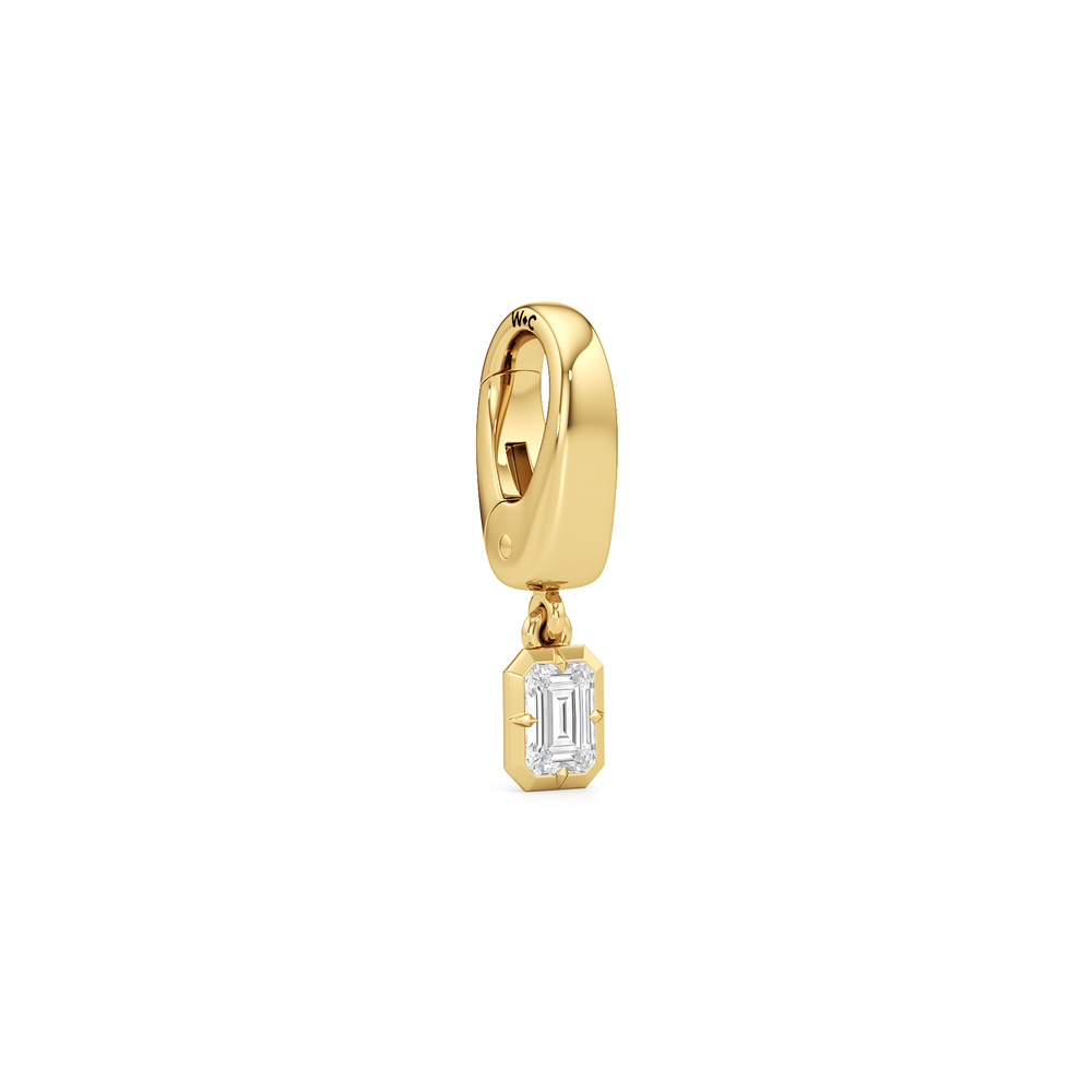 Crest with Lab Cut Diamond in 14KT Yellow Gold view 2
