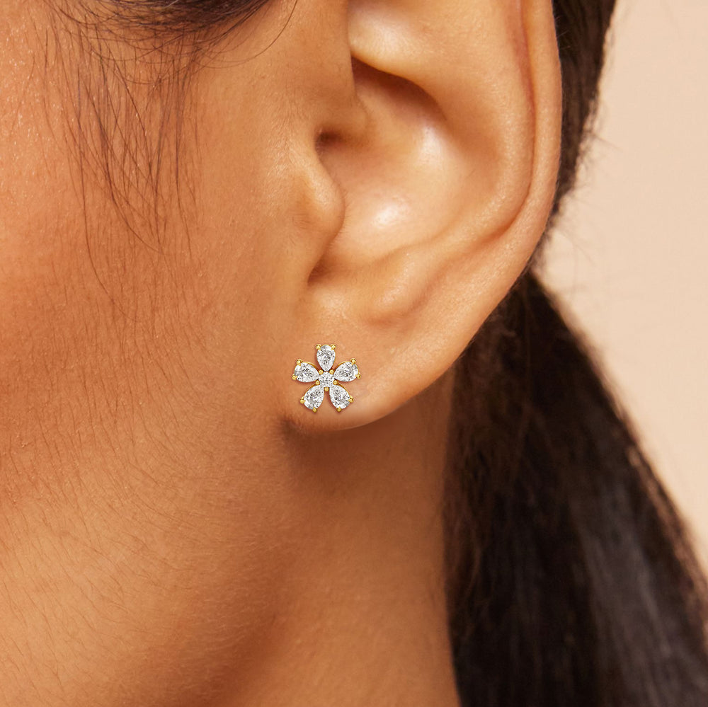 Daisy Studs with 14KT White Gold / Lab / 1 Cut Diamond in 14KT White Gold / Lab / 1 view 3
