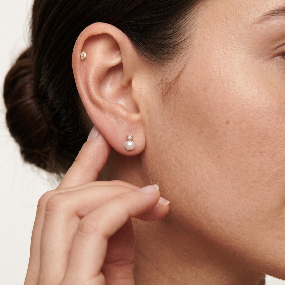 Pearl Bezel Studs with 14KT Yellow Gold / Lab / 1/20 Cut Diamond in 14KT Yellow Gold / Lab / 1/20 view 3
