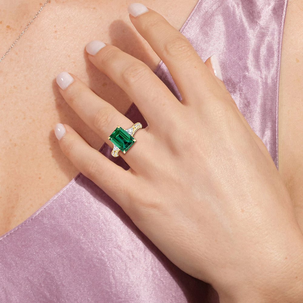 Model Wearing The Viridienne Ring view