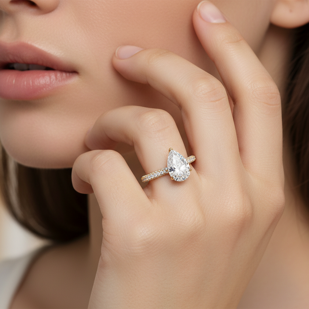 The Tulip Velvet Ring with Round Cut Diamond in 14KT Rose Gold view 3
