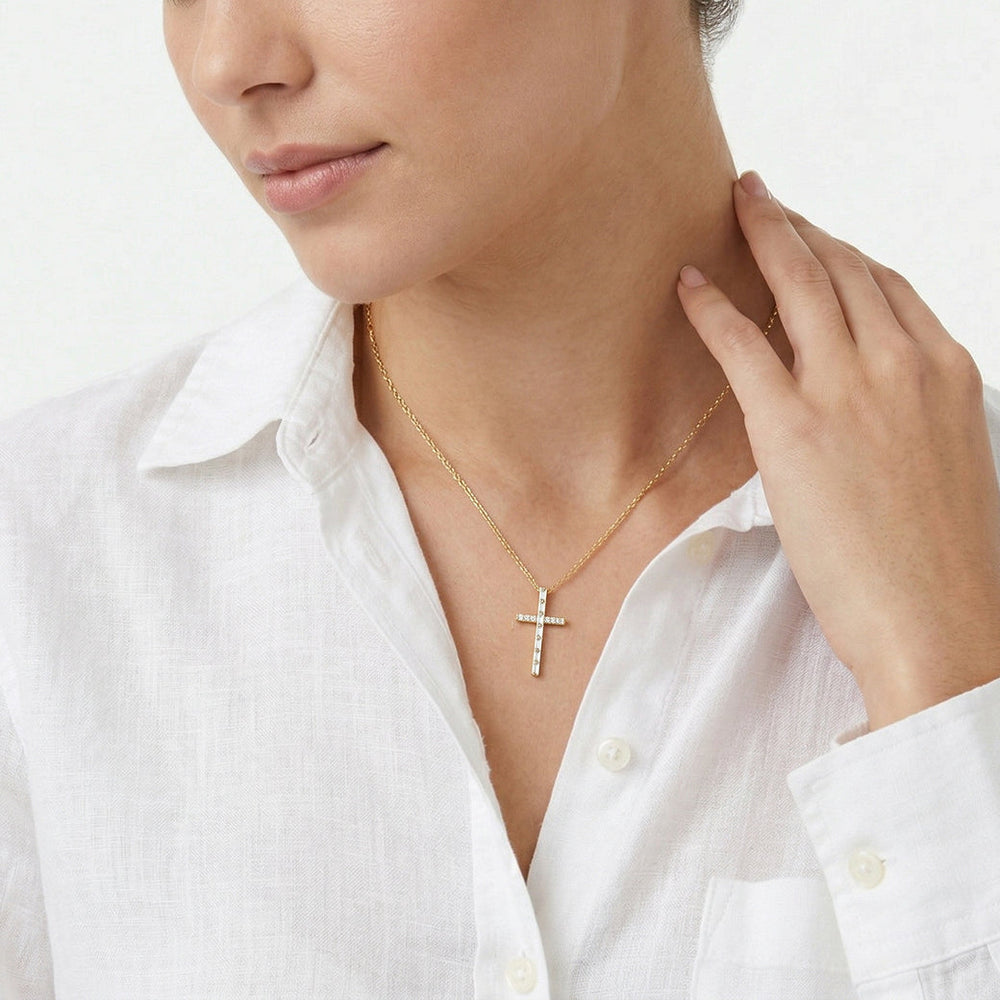 The Elle Cross Necklace with 18K Yellow Gold Vermeil / Lab / 1/5 Cut Diamond in 14KT 18K Yellow Gold Vermeil / Lab / 1/5 view 3
