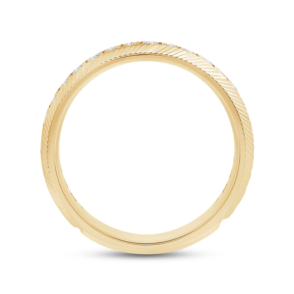 Ribbed Frame Ring with 18KT Yellow Gold / Lab / 1/2 Cut Diamond in 14KT Yellow Gold / Lab / 1/2 view 4
