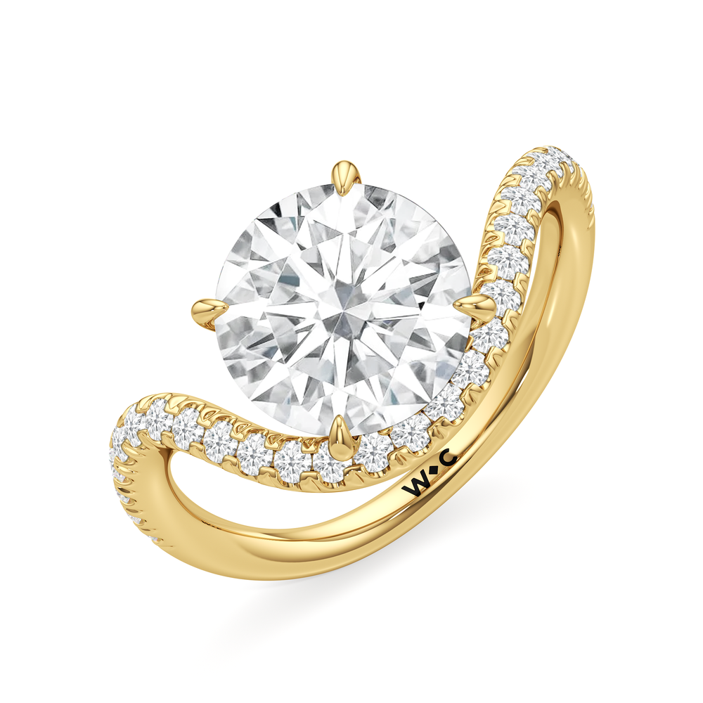 The Solmare Engagement Ring with Round Cut Diamond in 14KT Yellow Gold view 3
