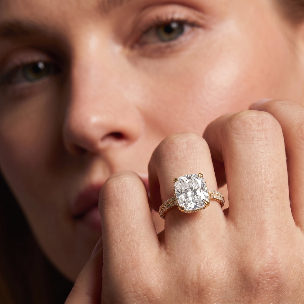The Windsor Low-Profile Ring with Round Cut Diamond in 14KT Yellow Gold view 4

