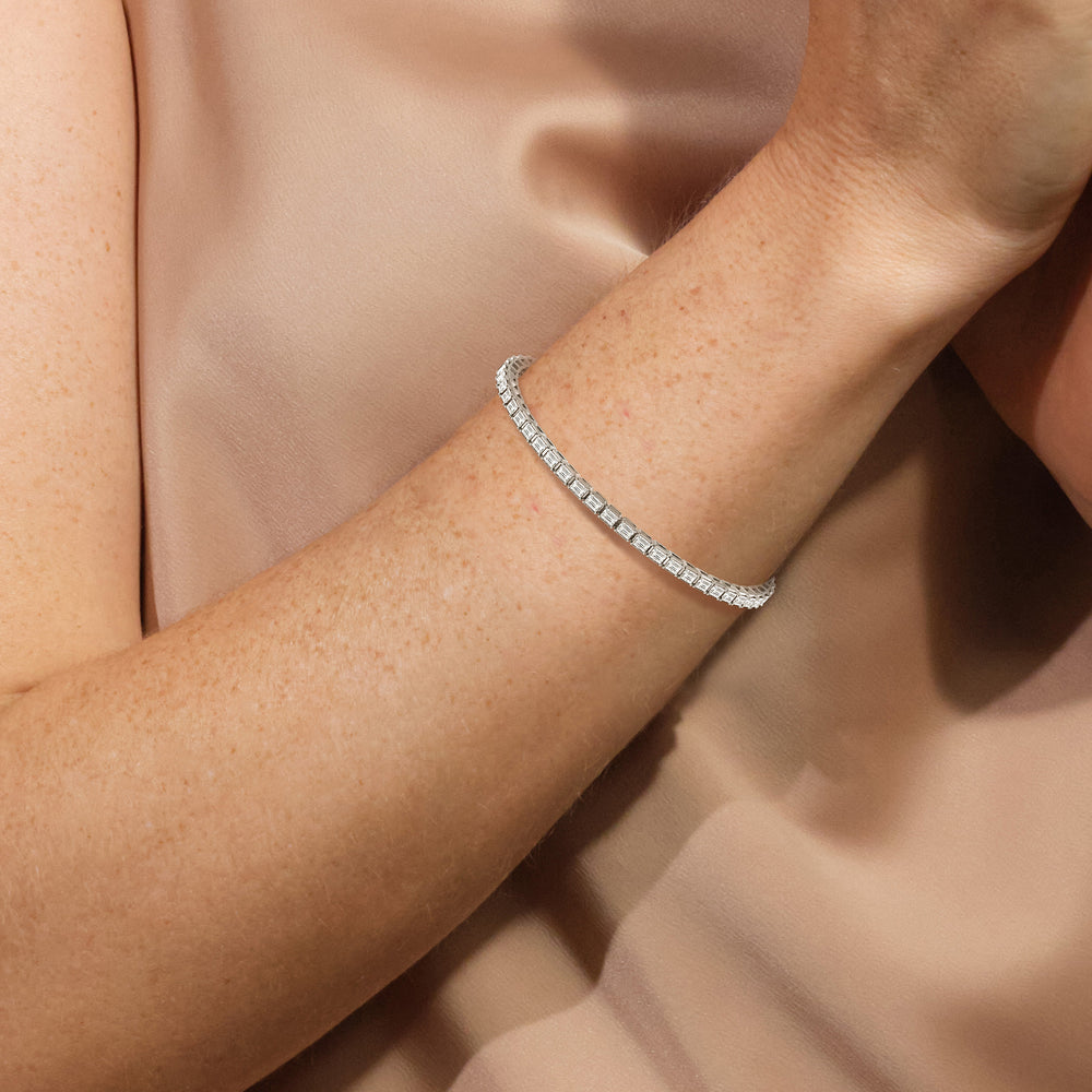 East-West Emerald Tennis Bracelet with 2 1/2 Cut Diamond in 14KT White Gold view 3
