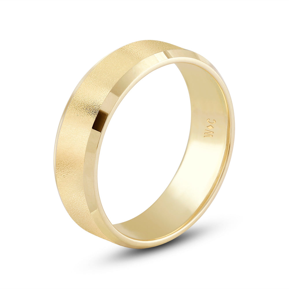 Men's Bevel Edge Comfort Fit Band with 14KT Yellow Gold / 7 Cut Diamond in 14KT Yellow Gold / 7 view 4

