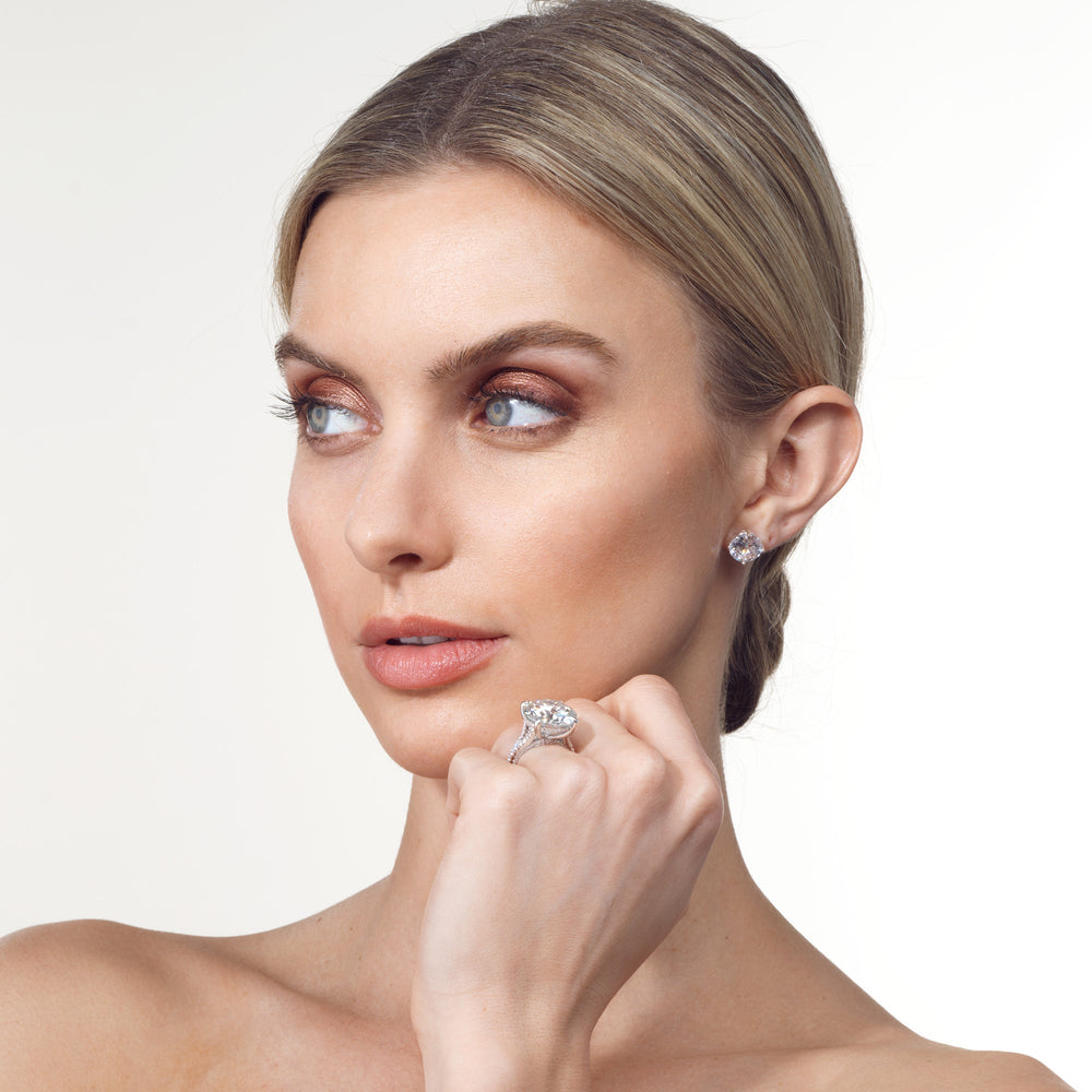Model Wearing The Caravaggio Ring view