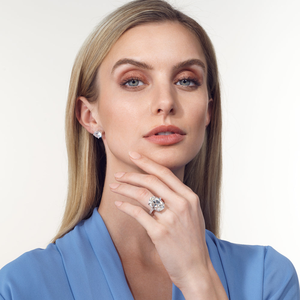 Model Wearing The Klimt Ring view