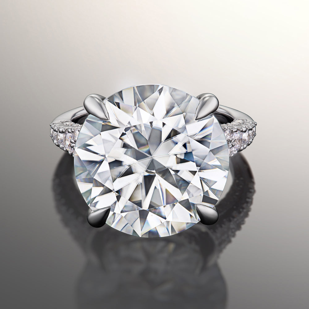 The Caravaggio Ring with Round Cut Diamond in 14KT Platinum view 1
